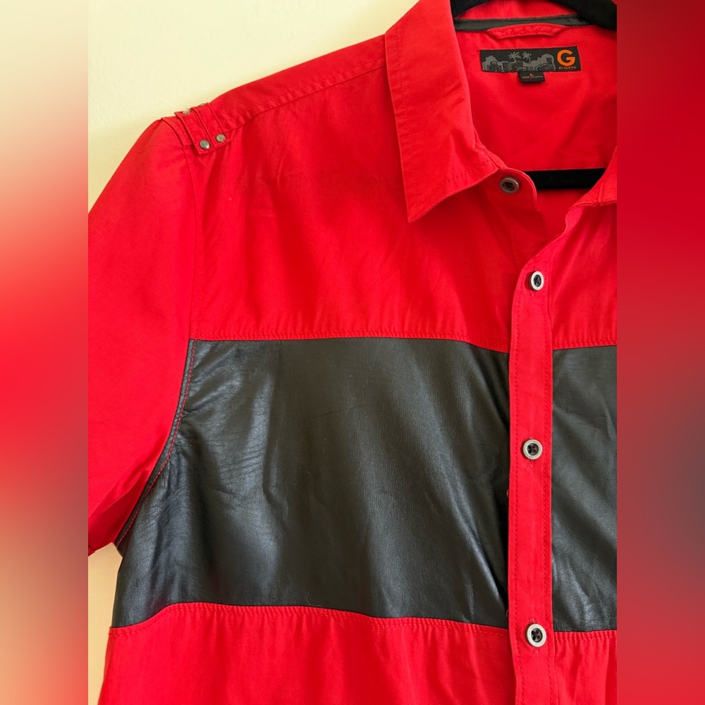 Guess Red and Black Men's Shirt - Picture 3 of 7